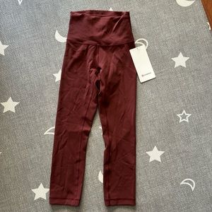 NWT Lululemon Wunder Train HR Crop 21” size 2